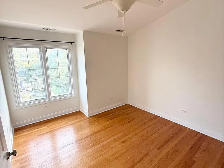 2005 Alta Vista Ct — Photo 16