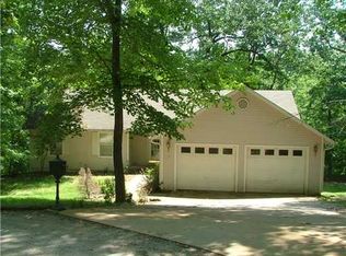 17 Cardinal Ct, Rogers, AR 72756