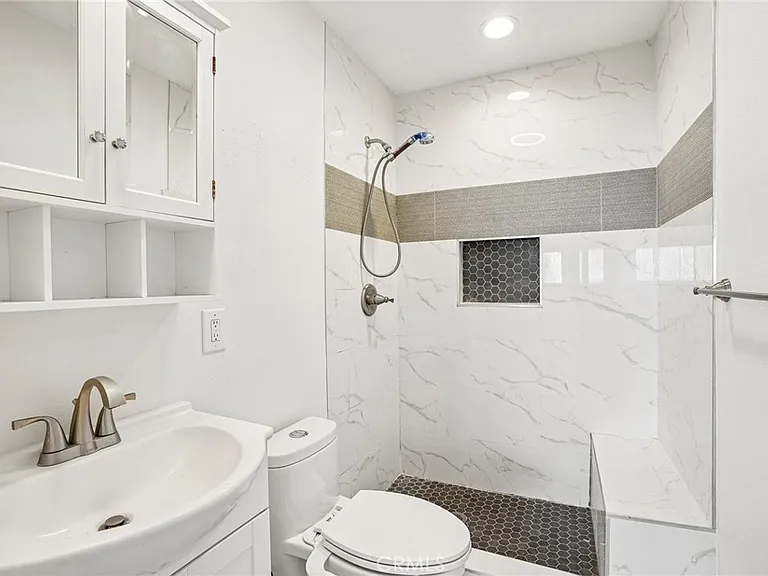 1108 Camino Real #510 — Photo 16