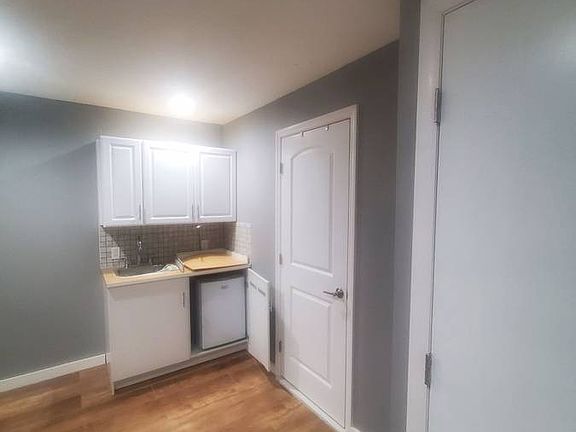 4th image of 15375 SW 57th Ter