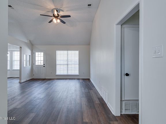 4th image of 5914 Eagleston Dr