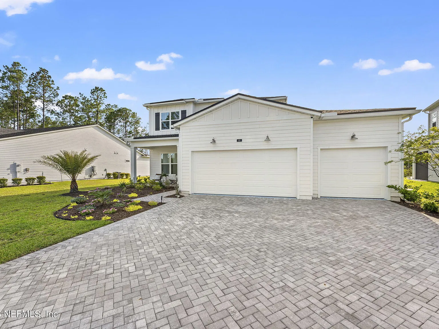 5 bed, 4.0 bath, 3848 sqft, $4,450 — Photo 3