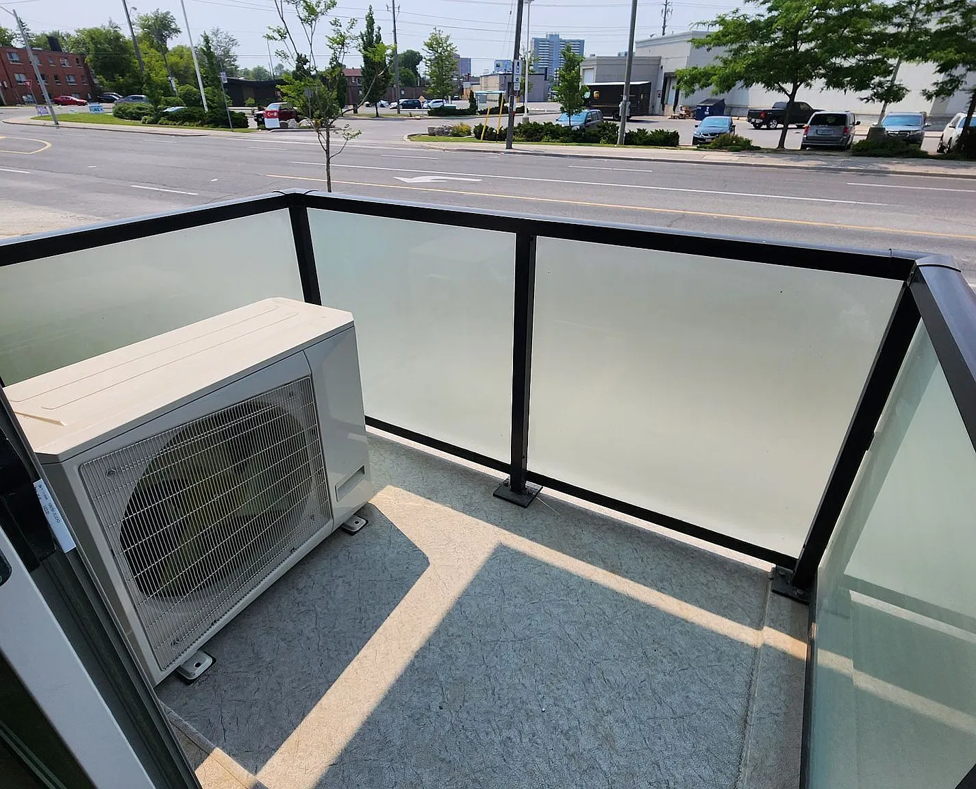 2 bed, $2,450 — Photo 4