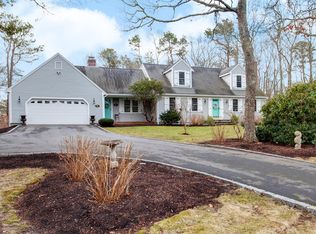 282 Elliott Rd, Centerville, MA 02632