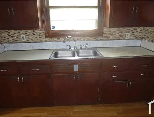 19514 Fielding St — Photo 5