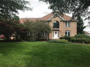 603 Gatepost Ln, Clarks Summit, PA 18411