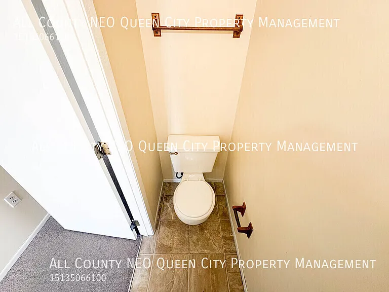 2745 Brookshire Ln — Photo 11