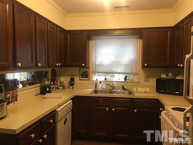 2nd image of 1803 Fox Rd