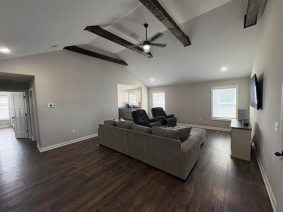 3rd image of 417 Yosemite Ln