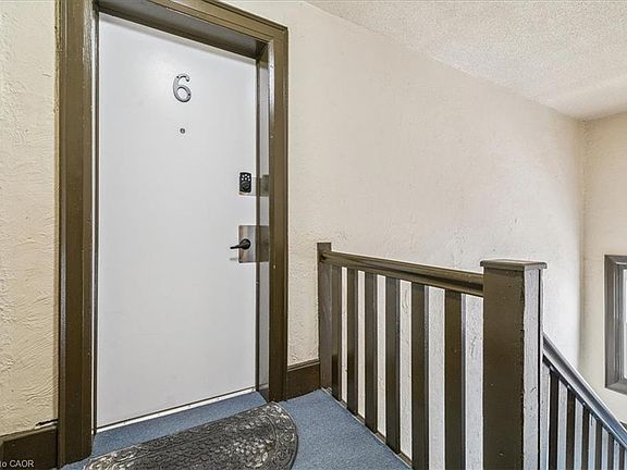 4th image of 21 Mountwood Ave #6
