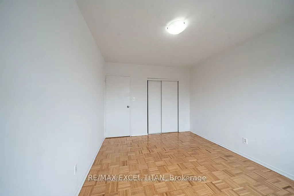 2 bed, $1,895 — Photo 3