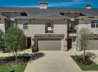 3332 Papa Bear Dr, College Station, TX 77845