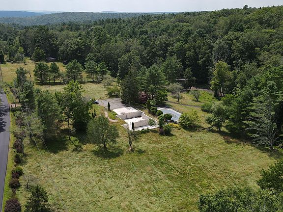 2nd image of 259 Lackawaxen Rd