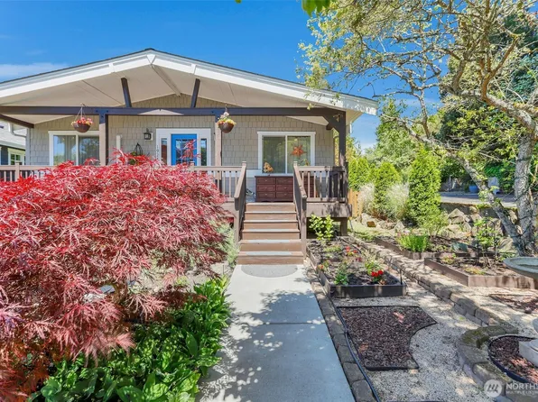 1928 NW 97th Street, Seattle, WA 98117