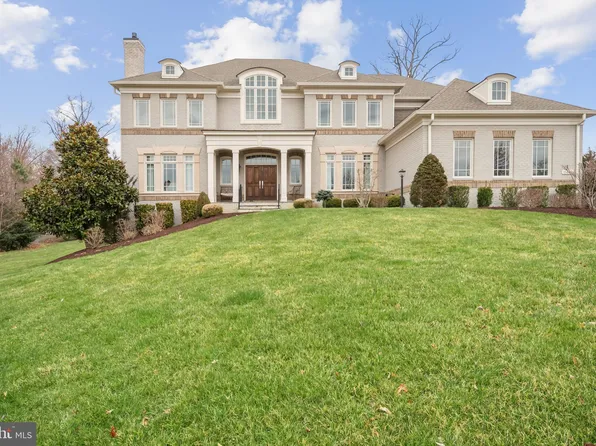 11442 Aidan Run Ct, Great Falls, VA 22066