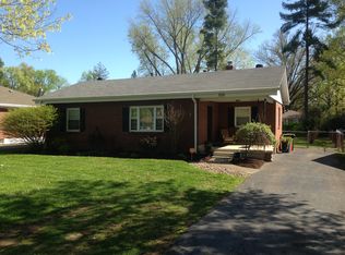 222 Forest Dr, Jeffersonville, IN 47130