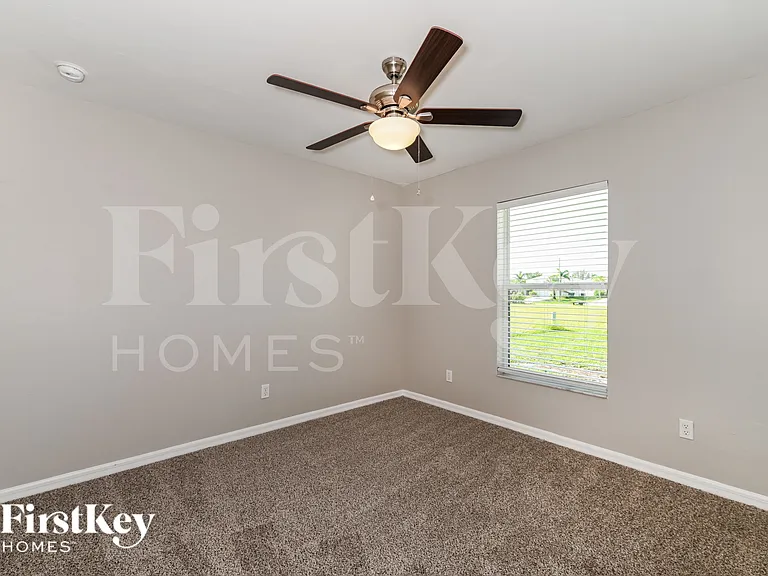 2232 NW 9th Ter — Photo 12
