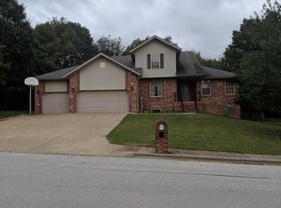 811 S 14th Ave, Ozark, MO 65721