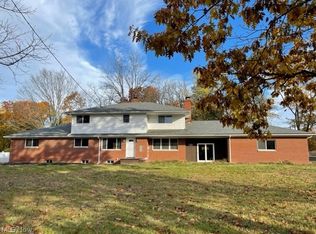 1551 Graham Rd, Stow, OH 44224