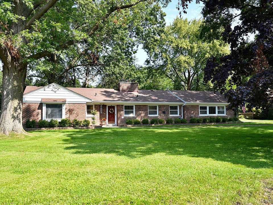 1st image of 16220 Madoline St