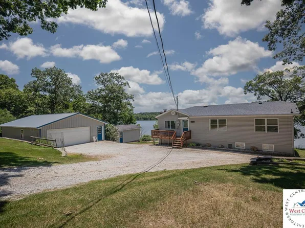 24926 Hodge Ave, Warsaw, MO 65355