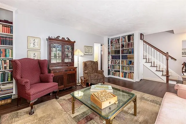 4 Hillrise Ln — Photo 21