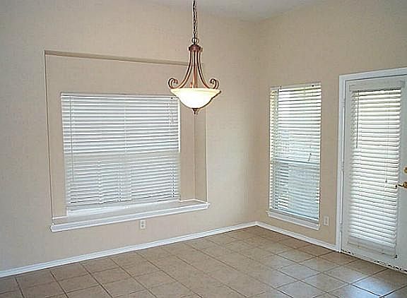 5th image of 4720 Feldman Dr
