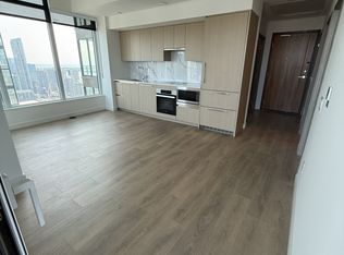 3 Concord Cityplace Way #5105, Toronto, ON M5V 0X4