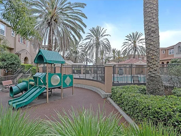 2005 Silva Pl — Photo 16
