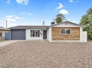 2434 N 37th Way, Phoenix, AZ 85008