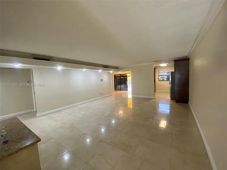 16100 Kilmarnock Dr — Photo 5