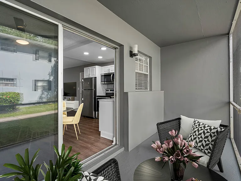 The Village at Eastpointe Apartments — Photo 10