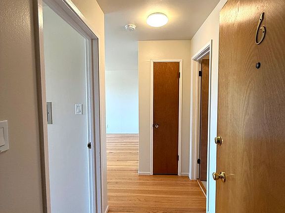 3rd image of 477 34th Ave APT 6