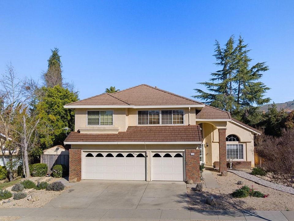 1st image of 3159 Falls Creek Dr