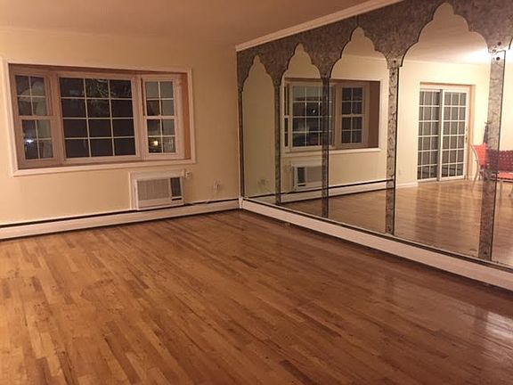 3rd image of 6635 74th St #2