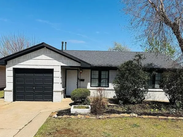 245 E Kerr Dr, Midwest City, OK 73110