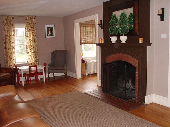 Spacious Living Room