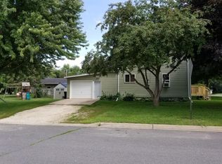 150 2nd Ave NW, Plainview, MN 55964