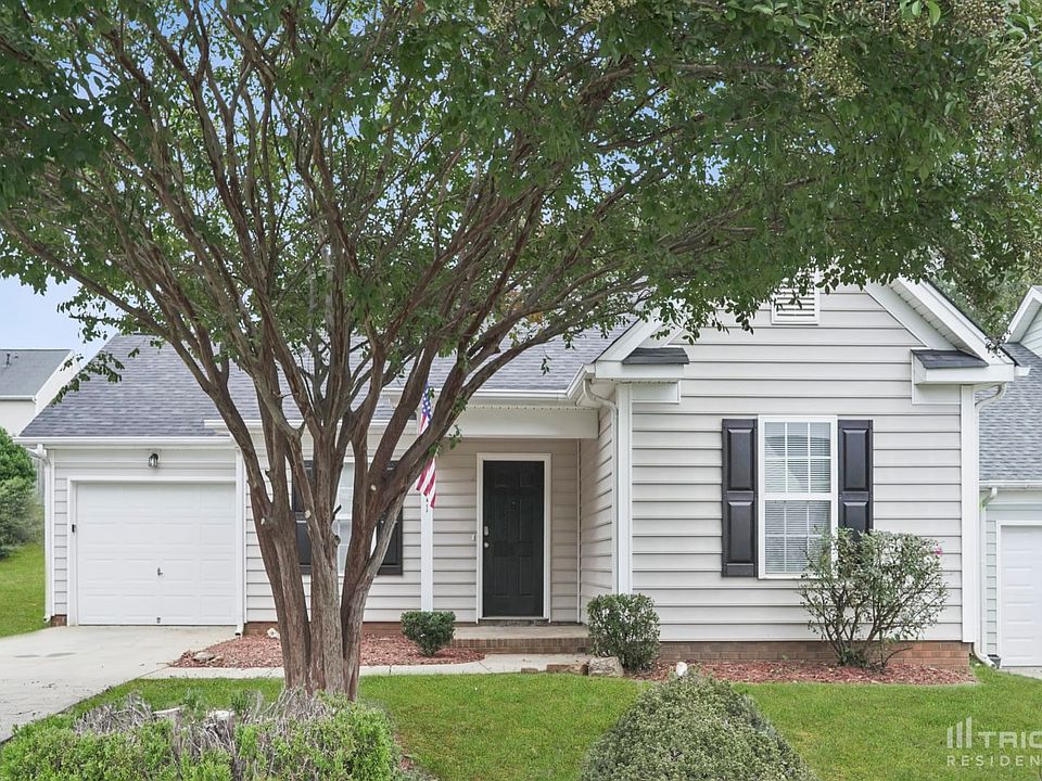 1st image of 2111 Wexford Way