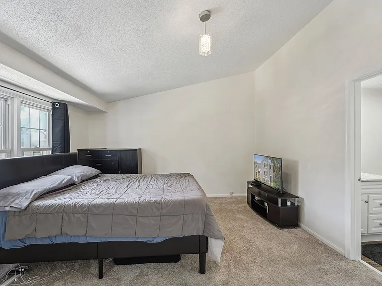 71 Fendall Ave — Photo 27