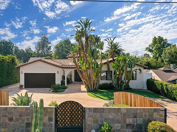 5th image of 5663 Jumilla Ave