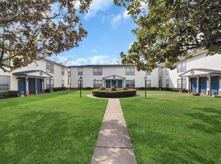 218 W 15th St APT E, Houston, TX 77008
