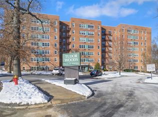 98 Dehaven Drive #3G, Yonkers, NY 10703
