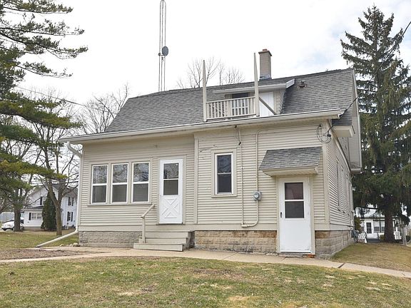 2nd image of 374 Furnace St