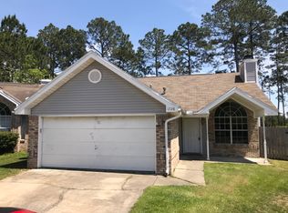 1728 Colonial Ct, Fort Walton Beach, FL 32547