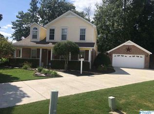 1513 Chestnut Grove Dr SW, Decatur, AL 35603