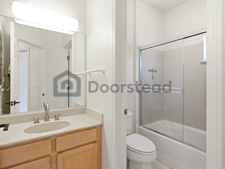 2414 Falk Ct — Photo 20