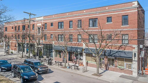 1400 Van Dyke St Photo 1