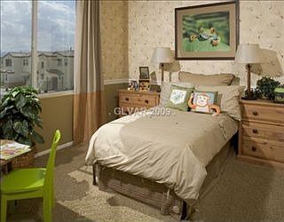 3rd image of 10411 Meadow Village St