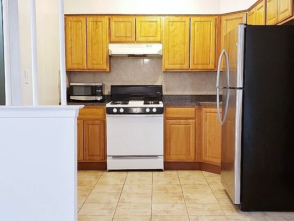 2nd image of 22-60 33rd St #3A